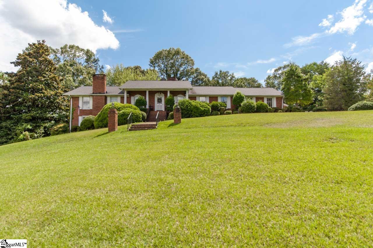 955 Chinquapin Road Travelers Rest, SC 29690 - Photo 28 of 36 Gallery Image 28