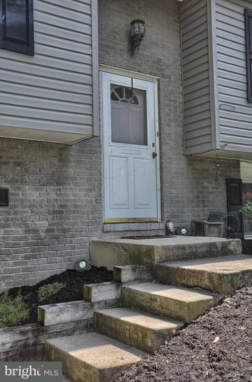 168 Summer Lane Lititz, PA 17543 - Photo 2 of 19 Gallery Image 2