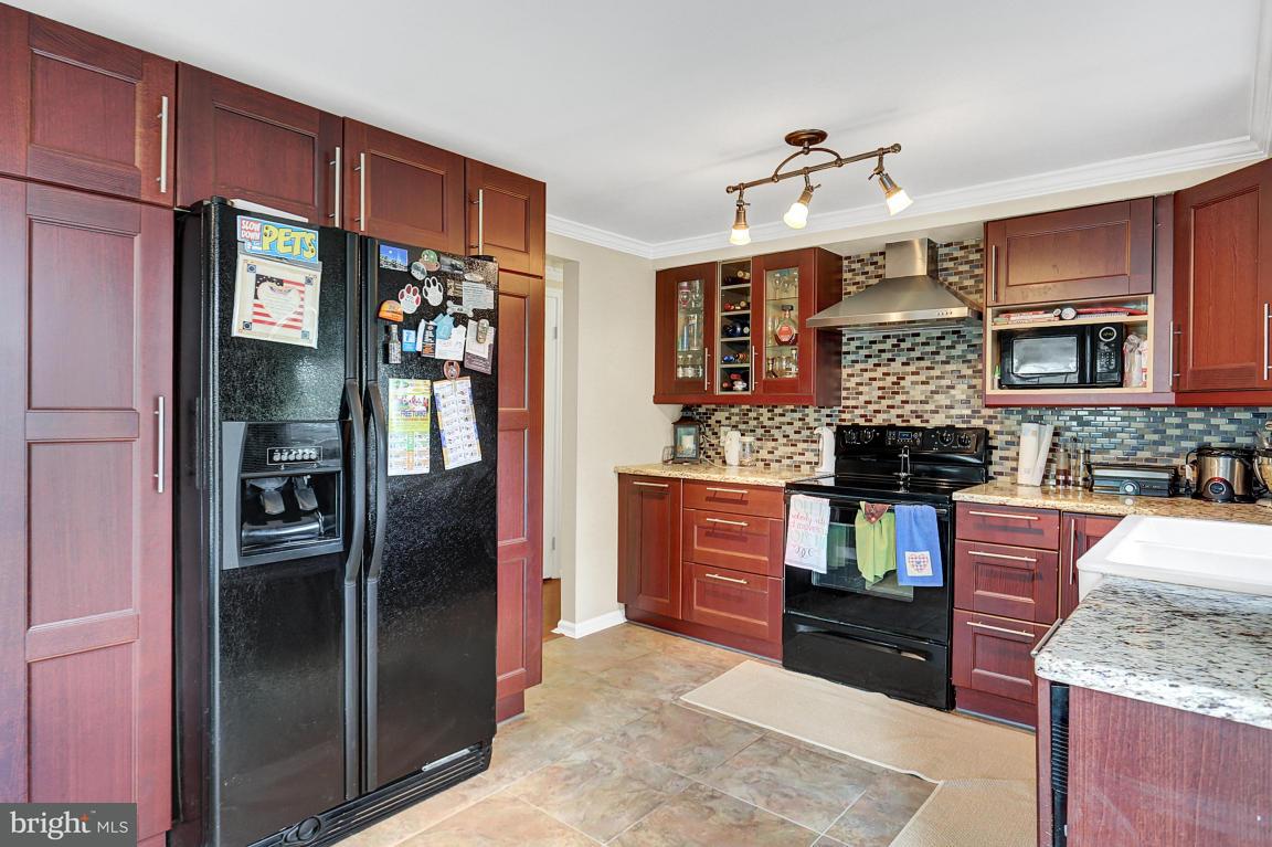 168 Summer Lane Lititz, PA 17543 - Photo 11 of 19 Gallery Image 11