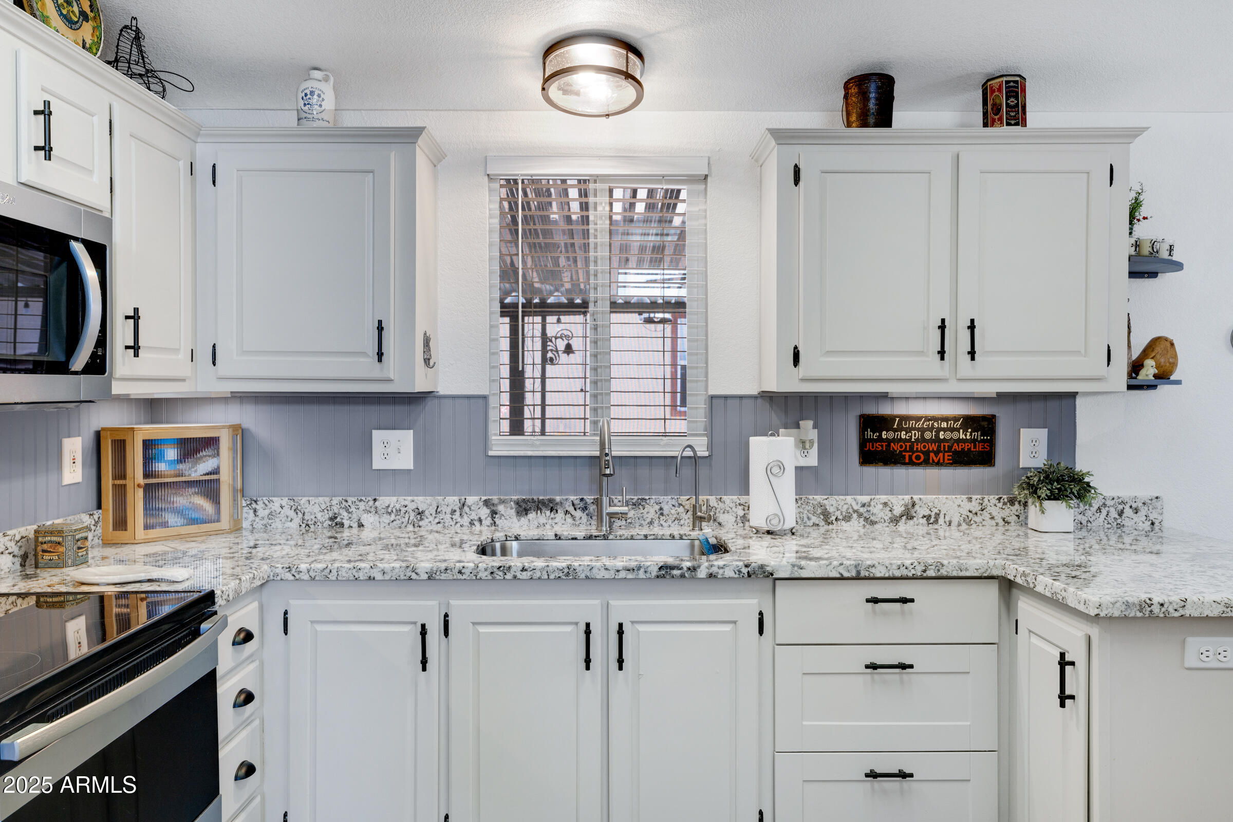 3355 South Cortez Road, Unit 66 Apache Junction, AZ 85119 - Photo 16 of 36 Kitchen