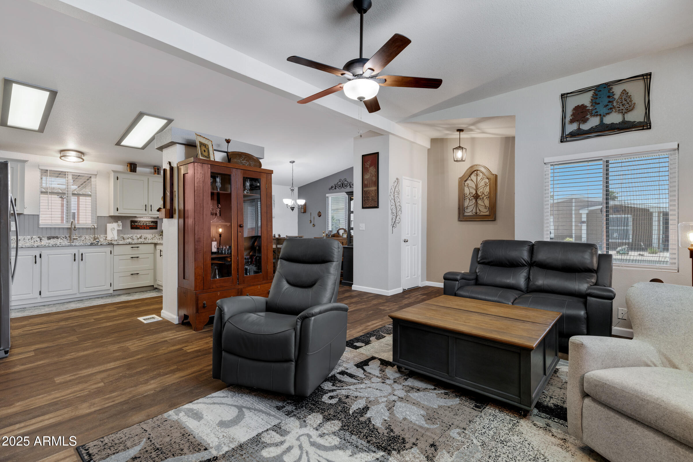 3355 South Cortez Road, Unit 66 Apache Junction, AZ 85119 - Photo 10 of 36 Living Room