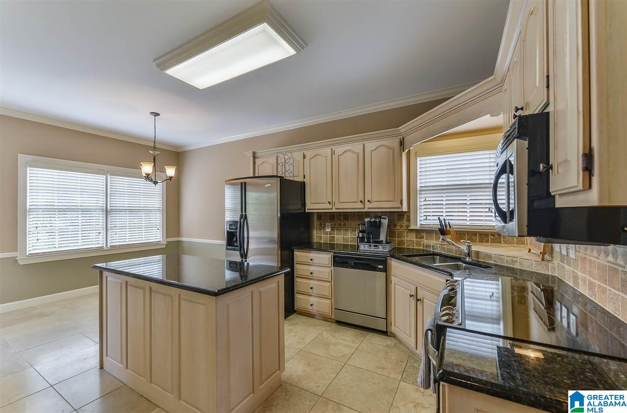 521 Meadow Ridge Circle Birmingham, AL 35242 - Photo 26 of 50