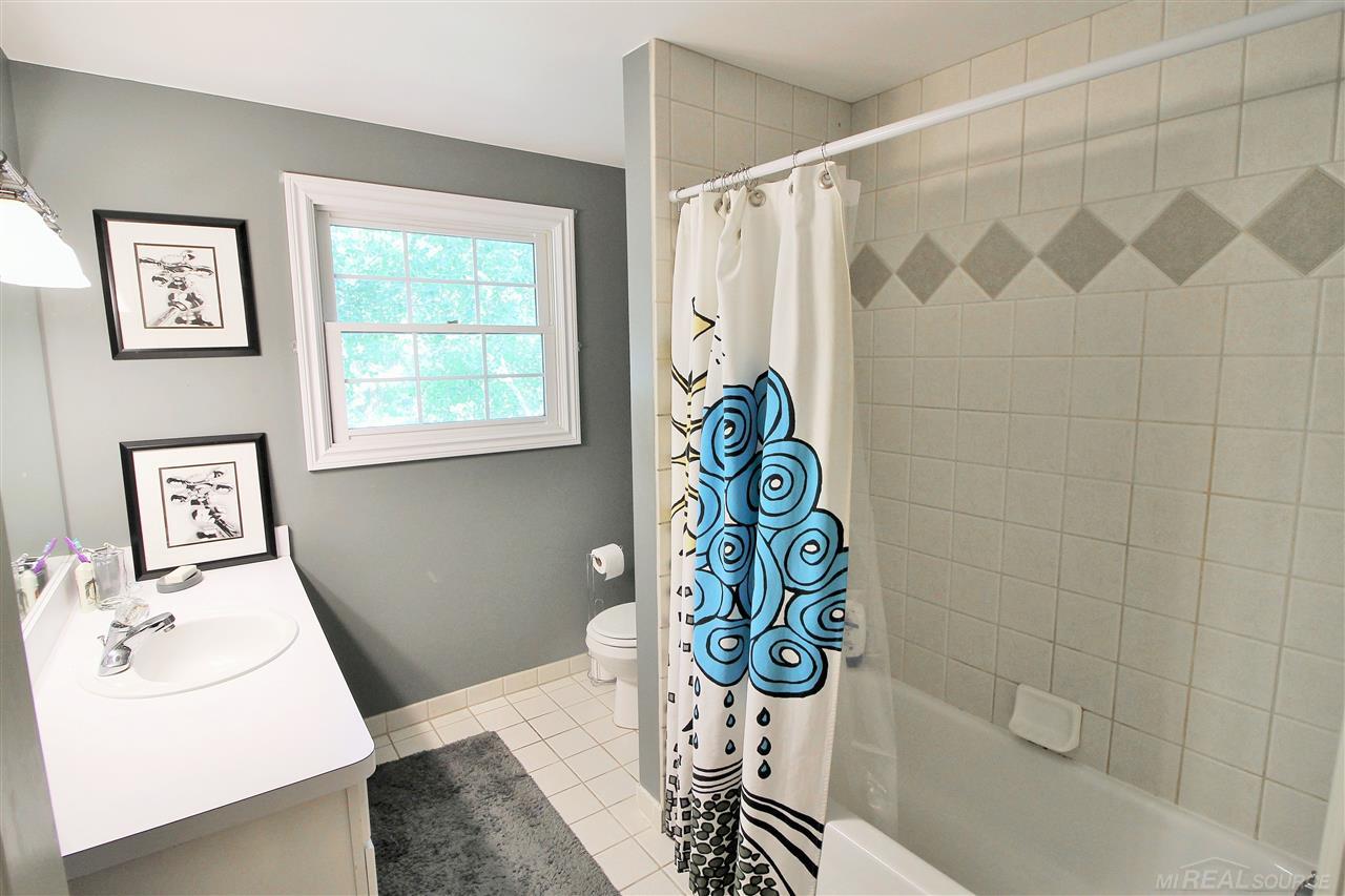 1177 Devonshire Road Grosse Pointe Park, MI 48230 - Photo 65 of 78