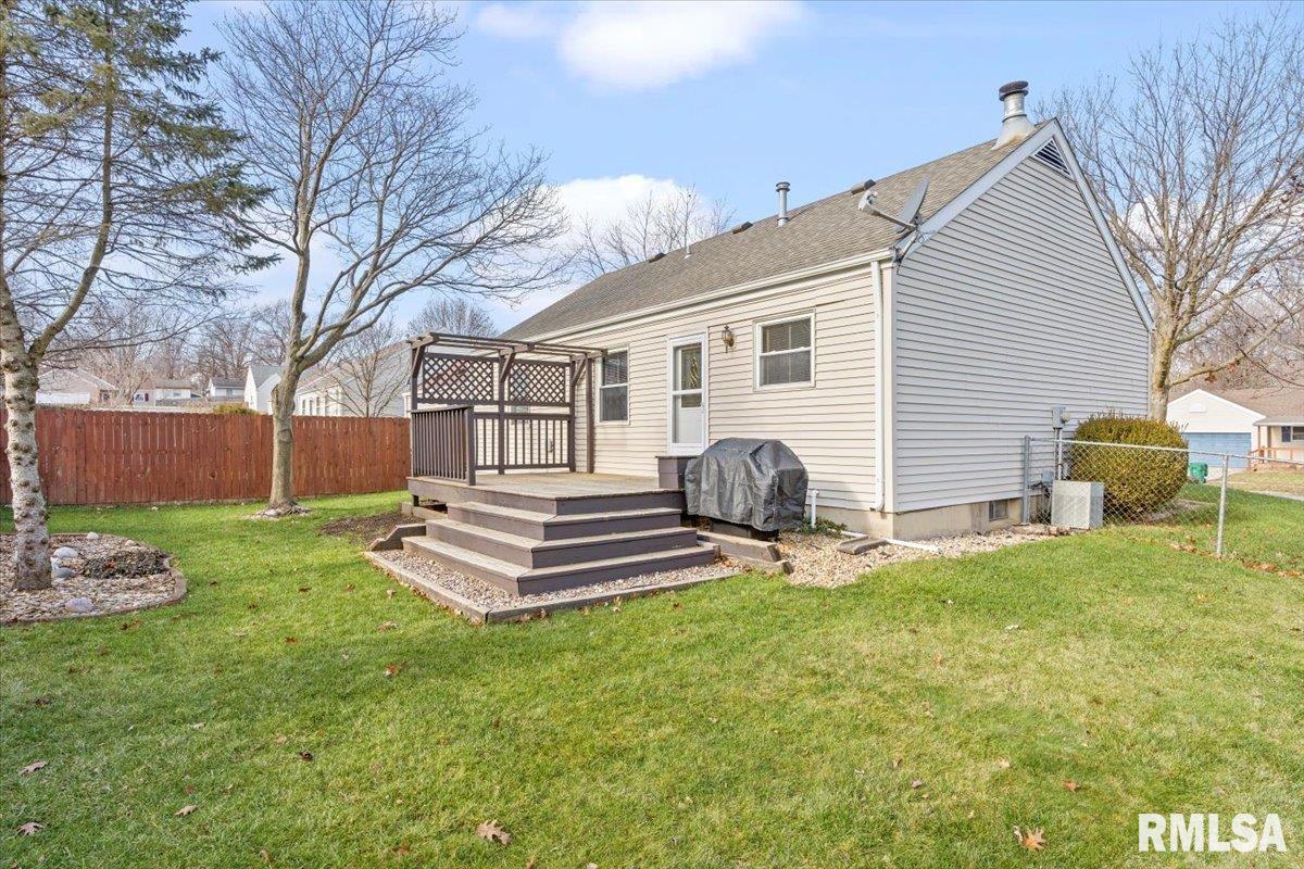1604 Maureen Court Springfield, IL 62702 - Photo 30 of 31 Gallery Image 30