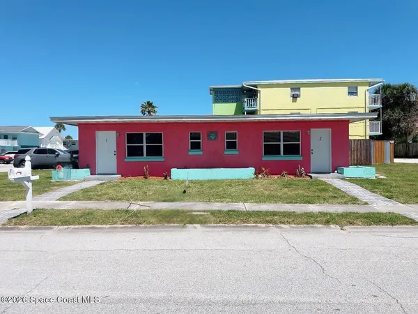 front view of house with a yard