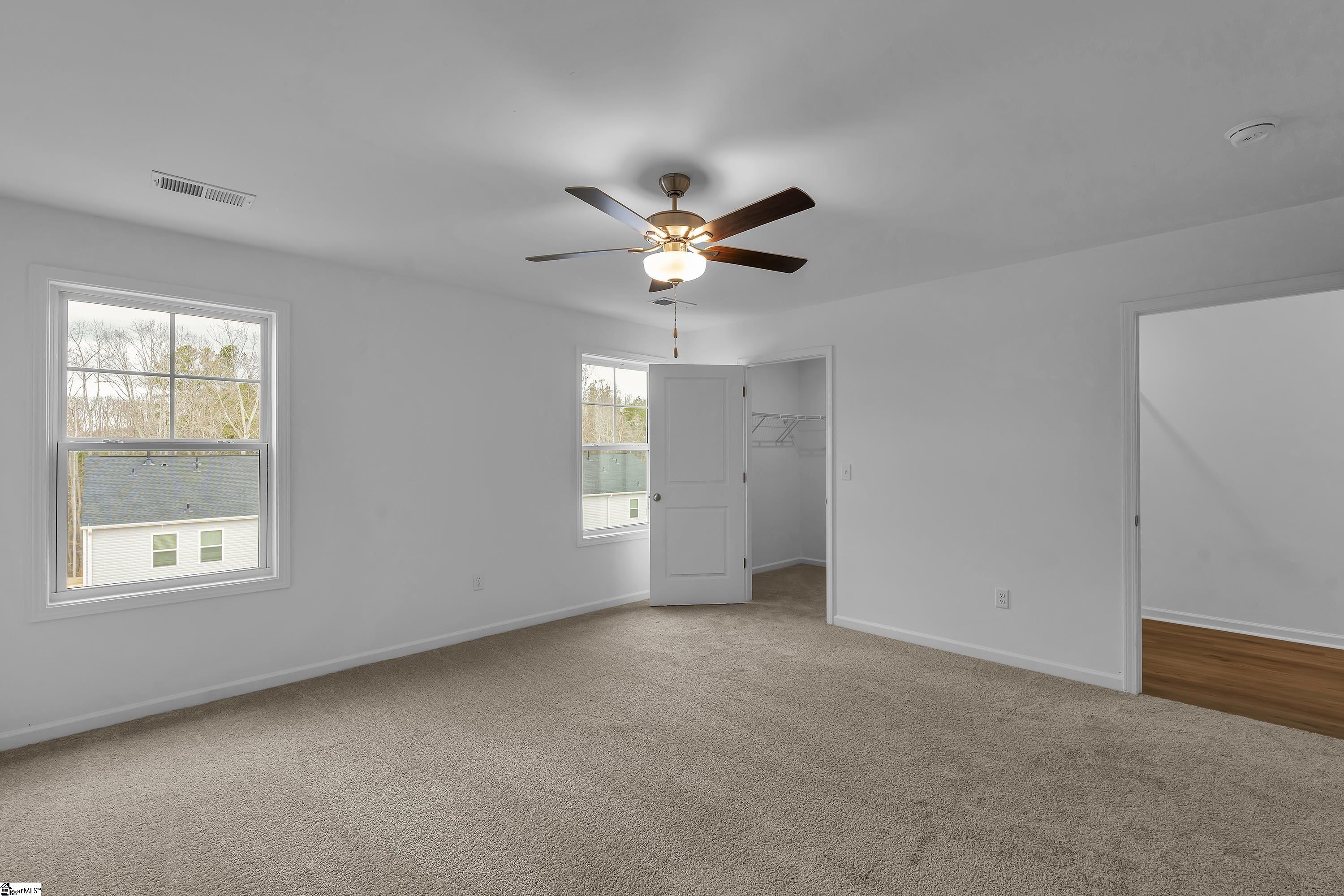 407 Belgrove Way Easley, SC 29640 - Photo 5 of 29