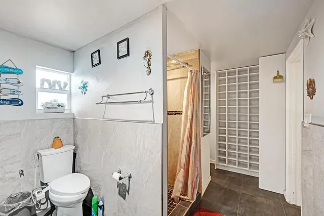 $3,500 | 2000 Jackson Street, Hollywood, FL 33020