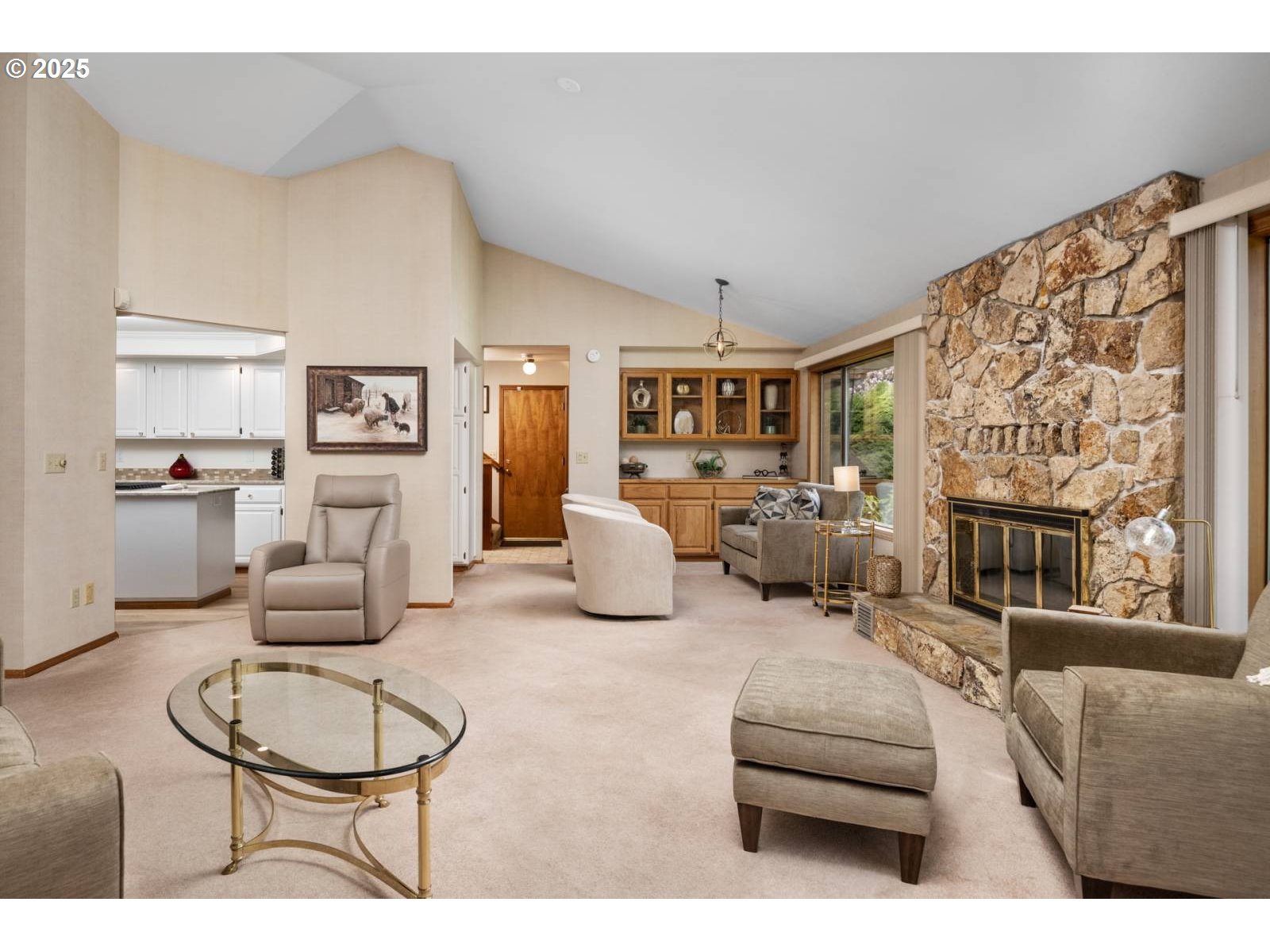 863 Fairway View Drive Eugene, OR 97401 - Photo 16 of 38