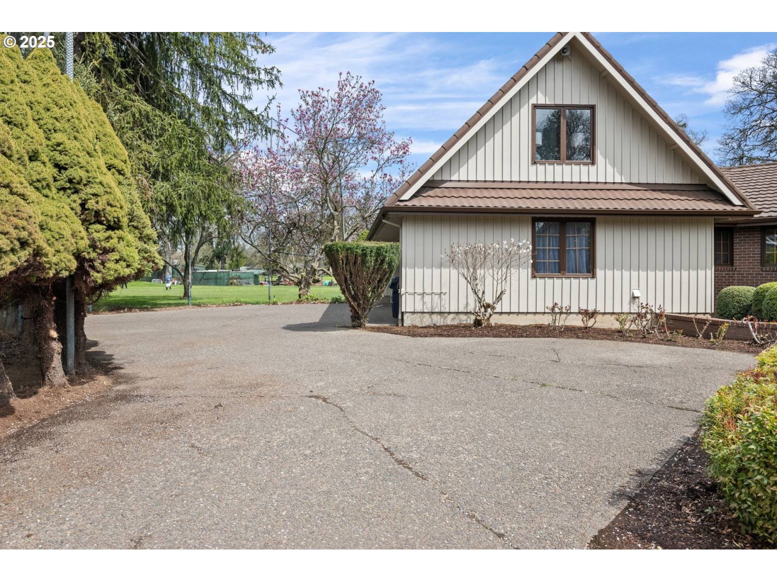 863 Fairway View Drive Eugene, OR 97401 - Photo 35 of 38