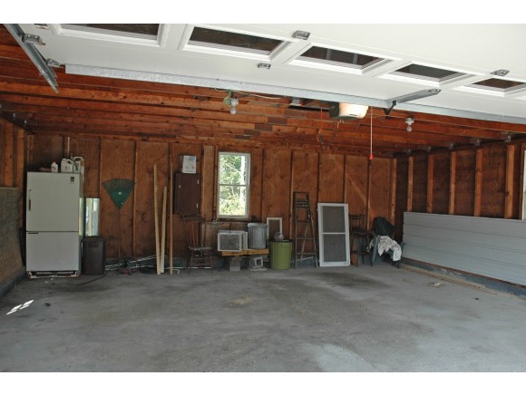 804 Valley Lake Road Woodbury, VT 05681 - Photo 14 of 36 Gallery Image 14
