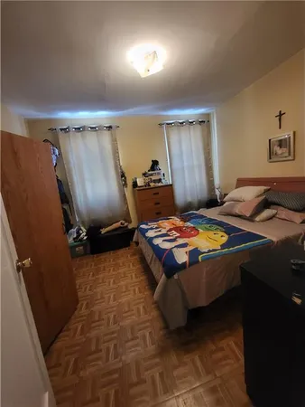 $289,000 | 1513 West 7th Street, Unit 1B | Bensonhurst