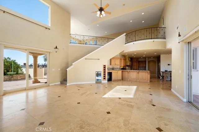 a view of a livingroom with a furniture and garage