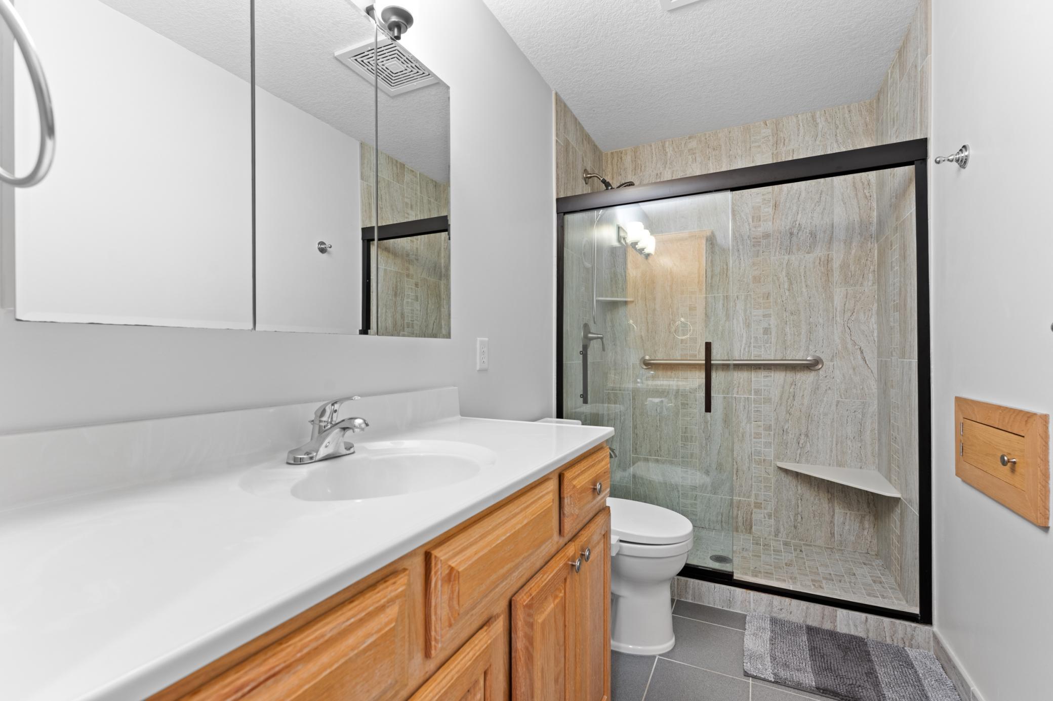 2570 Boulder Ridge Lane Northwest Rochester, MN 55901 - Photo 13 of 35