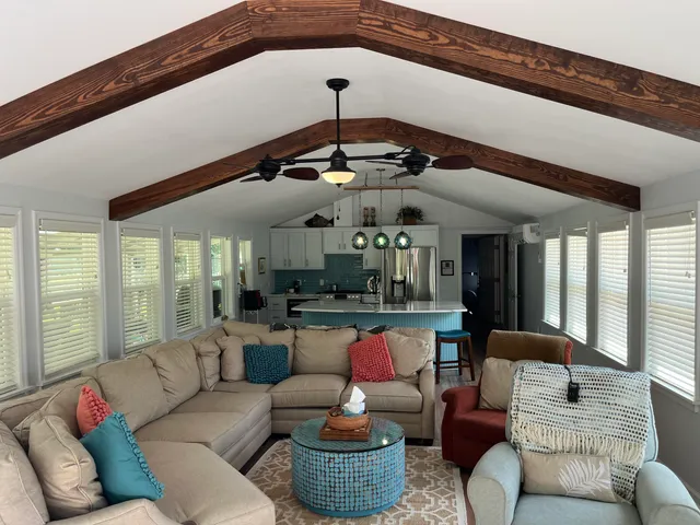 $800,000 | 269 Outwater Lane, Smoaks, SC 29481