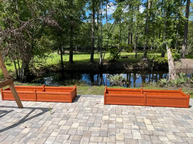 $800,000 | 269 Outwater Lane, Smoaks, SC 29481