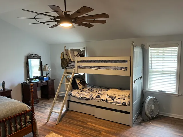 $800,000 | 269 Outwater Lane, Smoaks, SC 29481