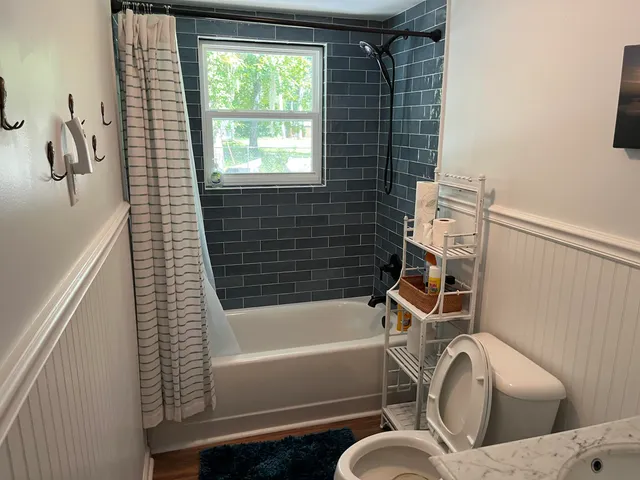 $800,000 | 269 Outwater Lane, Smoaks, SC 29481