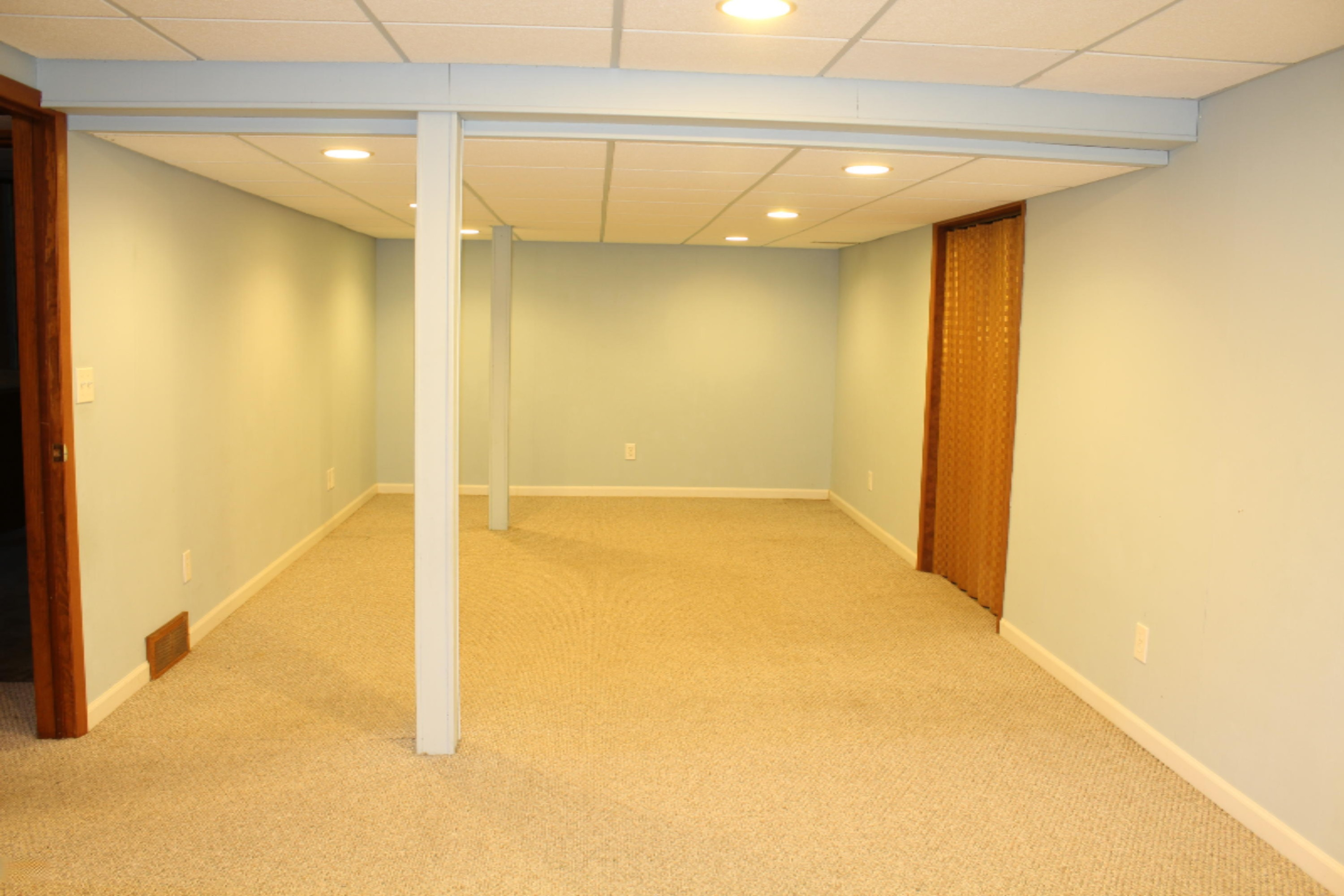 2013 Paddington Road Kalamazoo, MI 49001 - Photo 3 of 43 IMG_8746