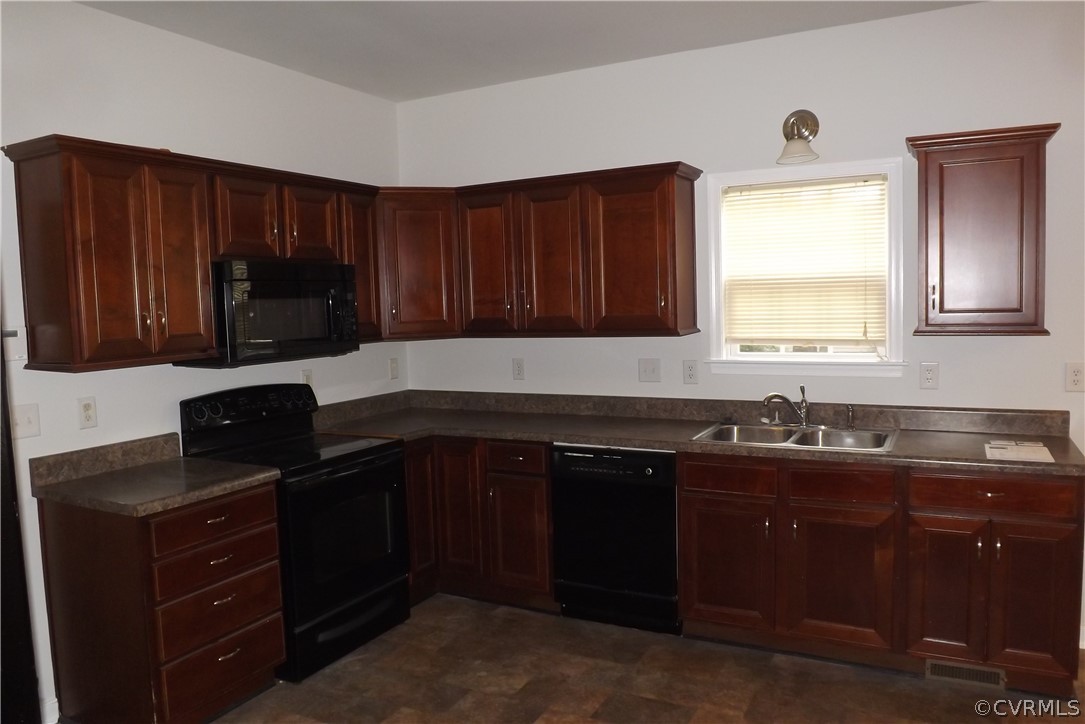 4223 Cameron Road Hopewell, VA 23860 - Photo 6 of 19 Gallery Image 6