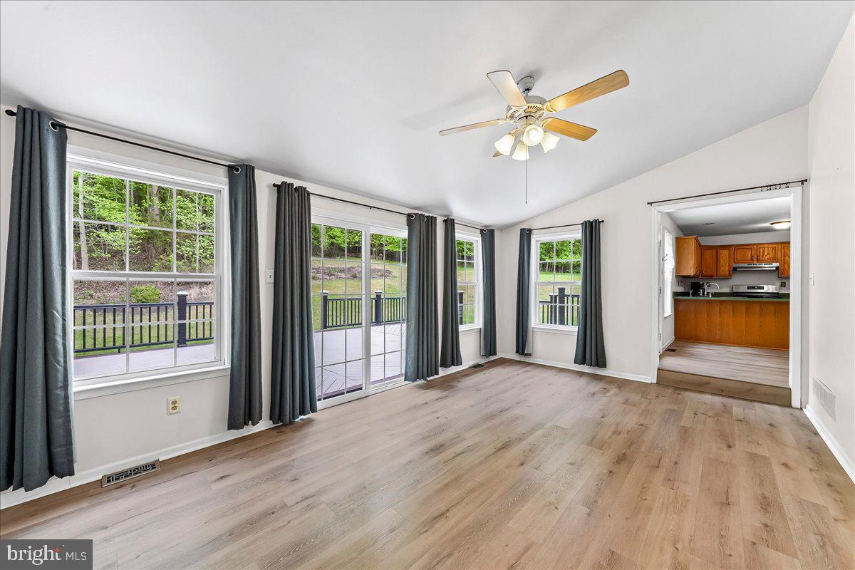 3174 William Road Garnet Valley, PA 19060 - Photo 17 of 37 Family Room