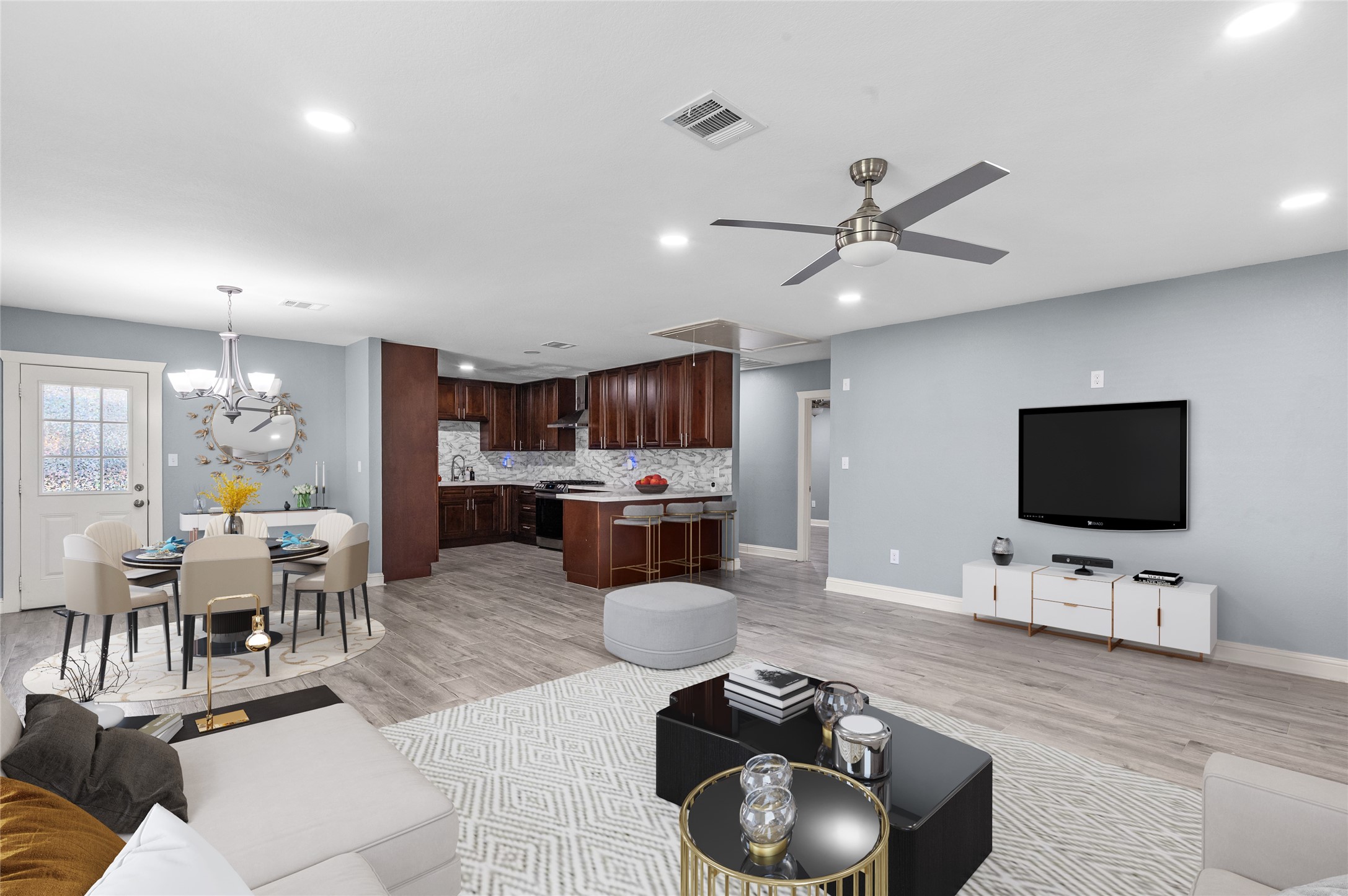 3853 Rosedale Street Houston, TX 77004 - Photo 6 of 50 *virtually staged*