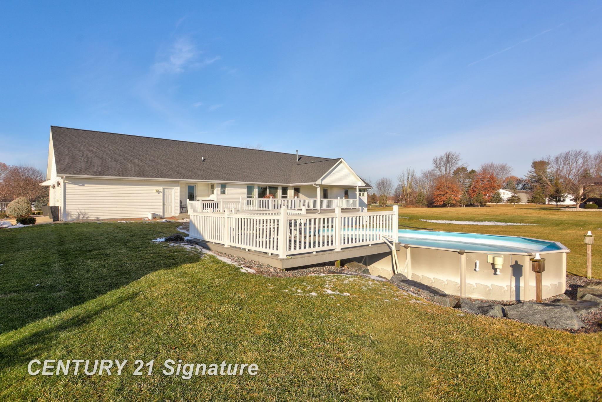 4050 Hackett Road Saginaw, MI 48603 - Photo 56 of 82 50197754-5e49b656-8254-42d4-8a0e-1023edae8e1b.JPG
