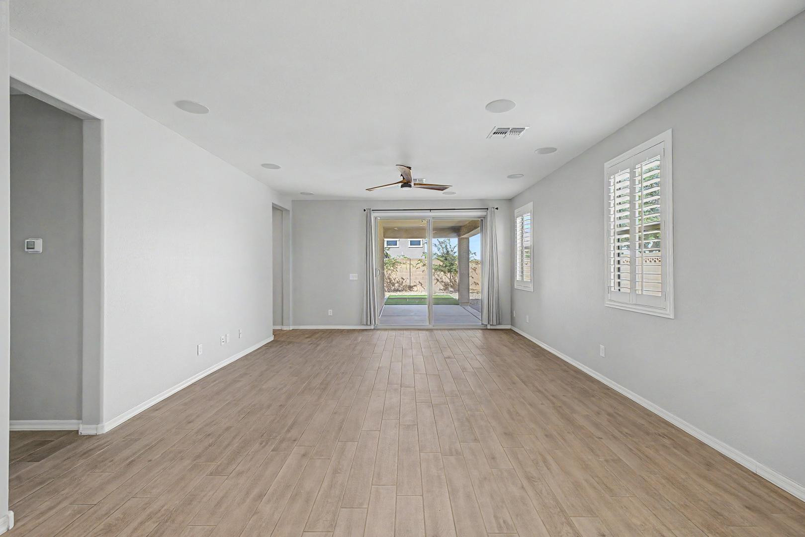 17534 West Hadley Street Goodyear, AZ 85338 - Photo 6 of 22 Photo #6