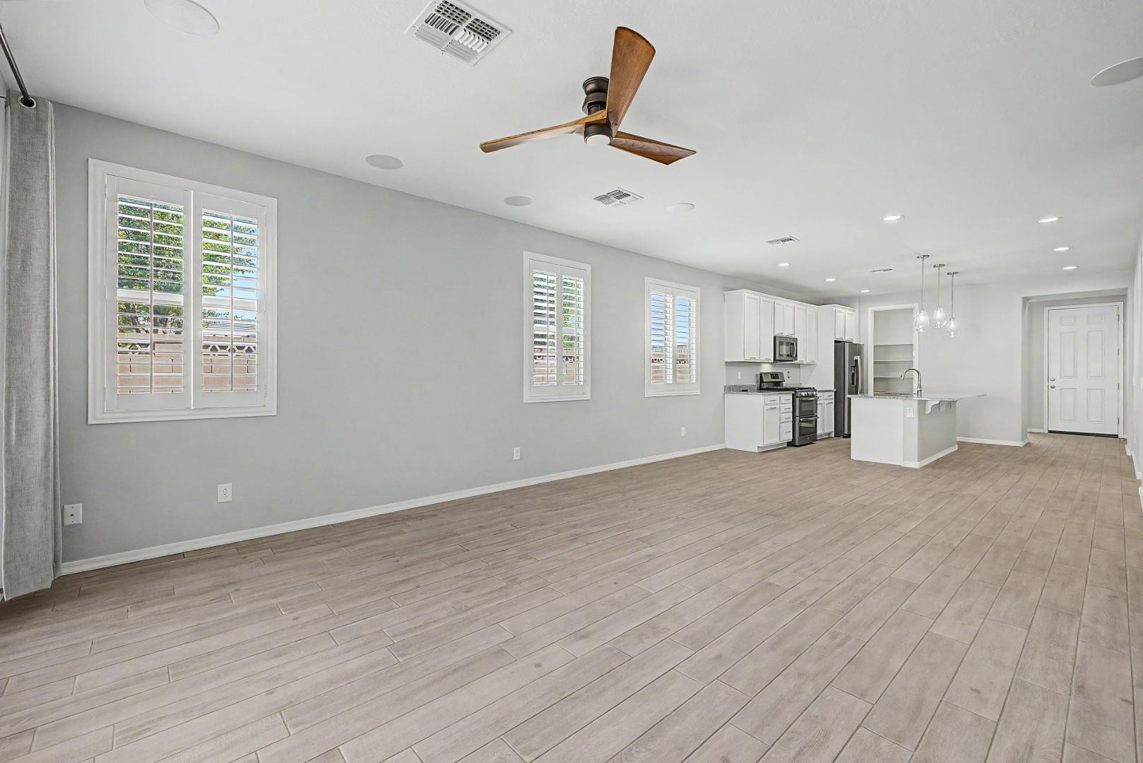 17534 West Hadley Street Goodyear, AZ 85338 - Photo 7 of 22 Photo #7
