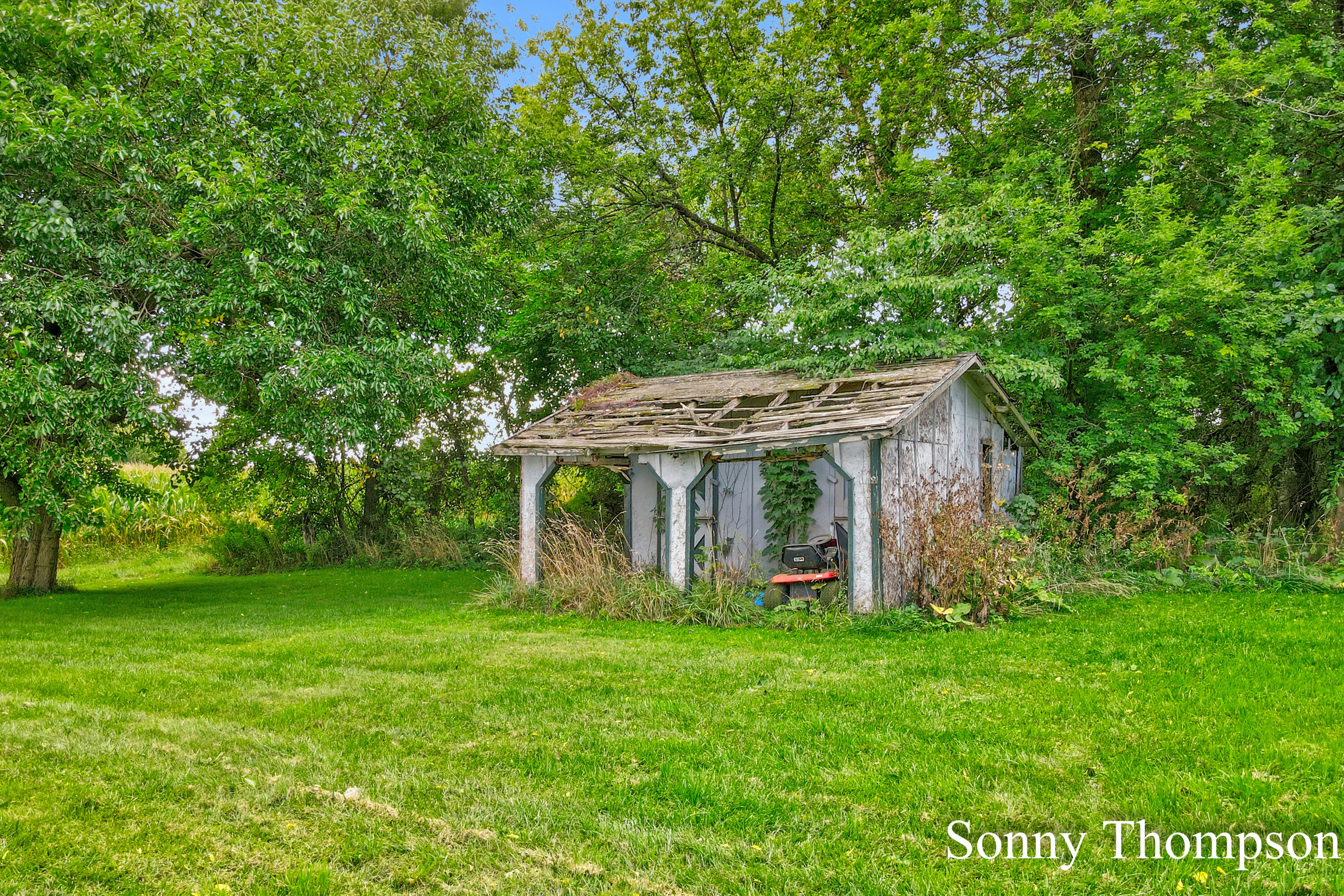 10151 Button Road Belding, MI 48809 - Photo 35 of 39 Sonny Thompson - 10151 Button Road (41)-