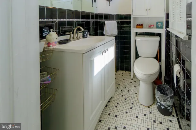 $479,000 | 1071 East Park Avenue, Vineland, NJ 08360