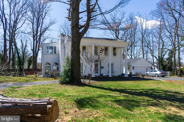 $479,000 | 1071 East Park Avenue, Vineland, NJ 08360