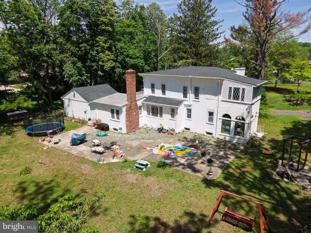 $479,000 | 1071 East Park Avenue, Vineland, NJ 08360