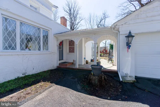 $479,000 | 1071 East Park Avenue, Vineland, NJ 08360