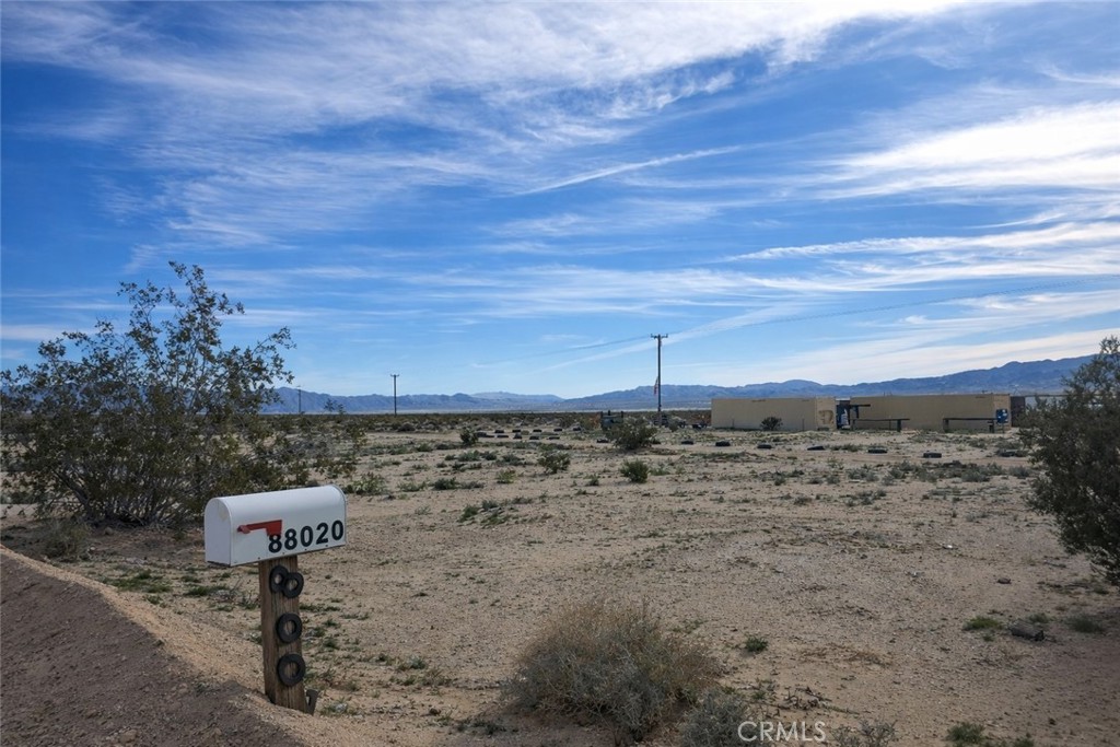 88020 Amboy Road Twentynine Palms, CA 92277 - Photo 10 of 10 a view of a lake view