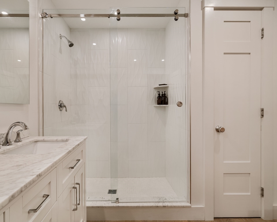 2 Nautilus Lane Nantucket, MA 02554 - Photo 25 of 36