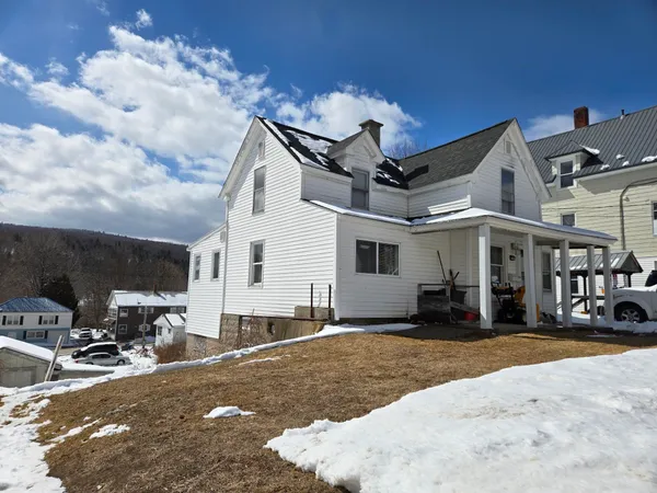 $139,900 | 243 Pine Street, Rumford, ME 04276