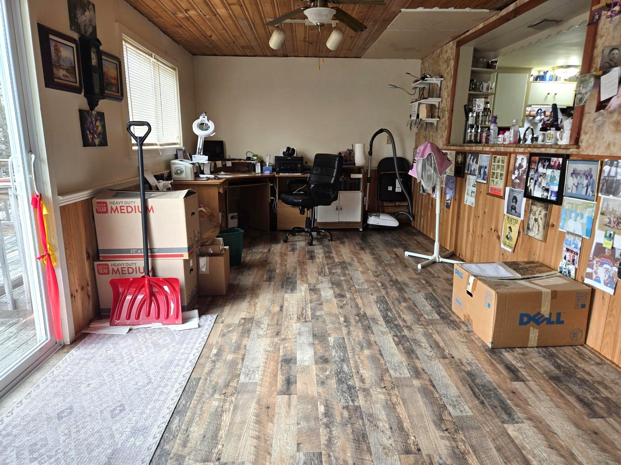 243 Pine Street Rumford, ME 04276 - Photo 4 of 18 4