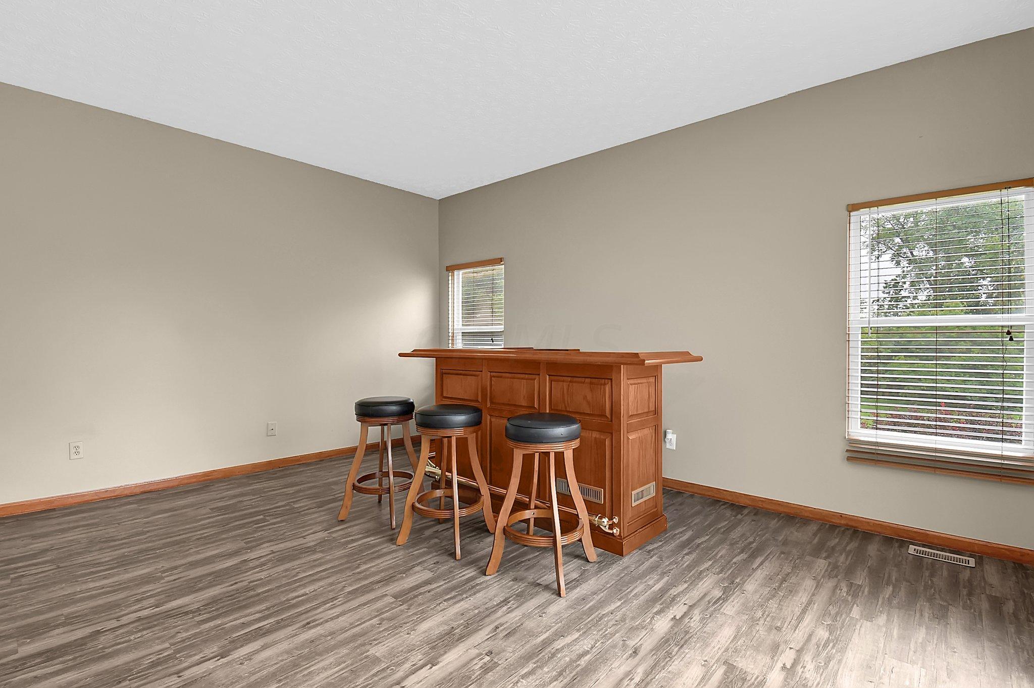 305 Shellbark Road Marysville, OH 43040 - Photo 8 of 30 Gallery Image 8