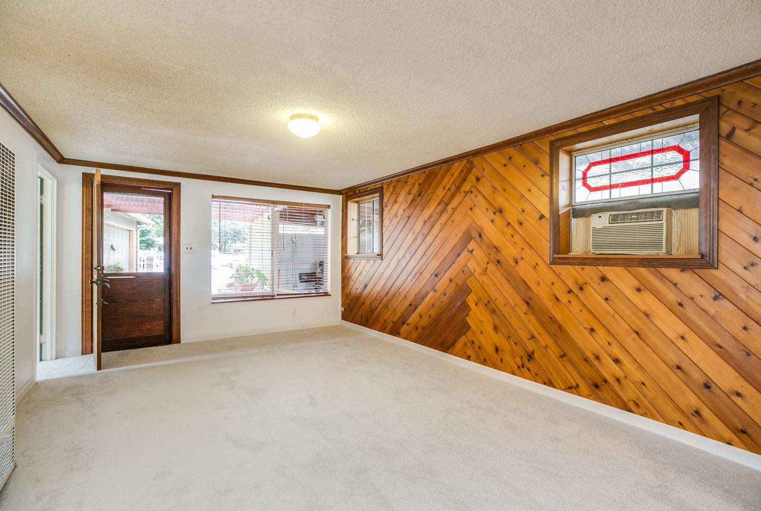 267 Burnham Road Oak View, CA 93022 - Photo 5 of 20 a view of an empty room and a window