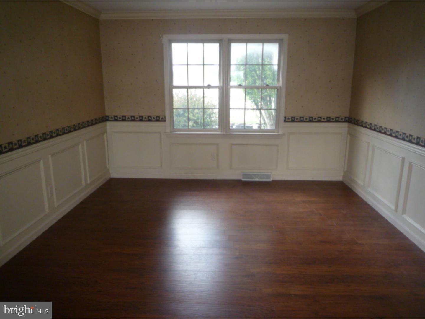 4 Holly Court Lititz, PA 17543 - Photo 3 of 21 Gallery Image 3