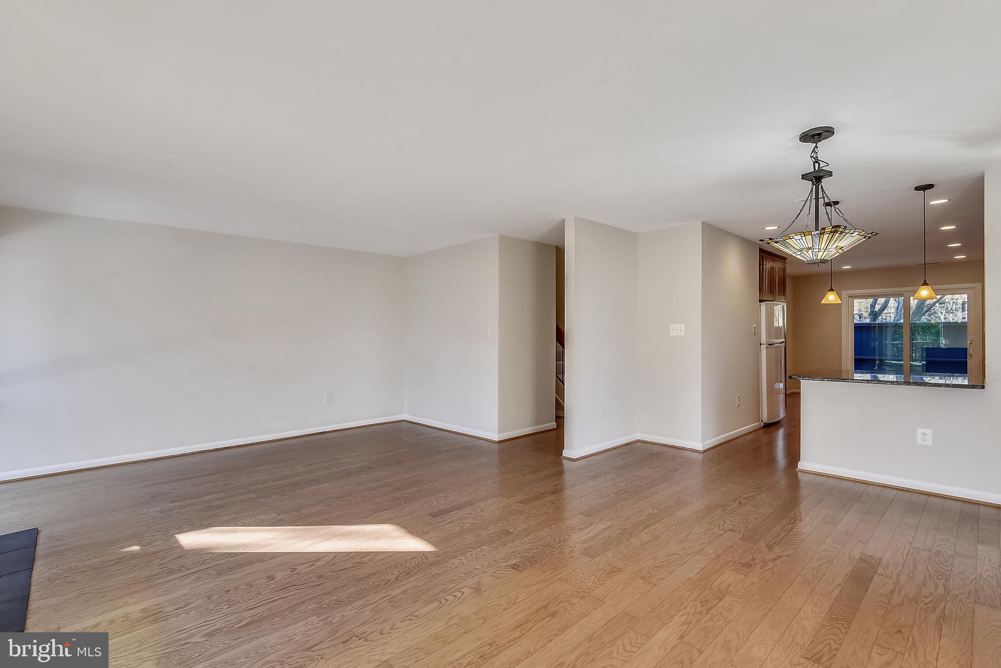 2001 Wethersfield Court Reston, VA 20191 - Photo 11 of 37 Gallery Image 11