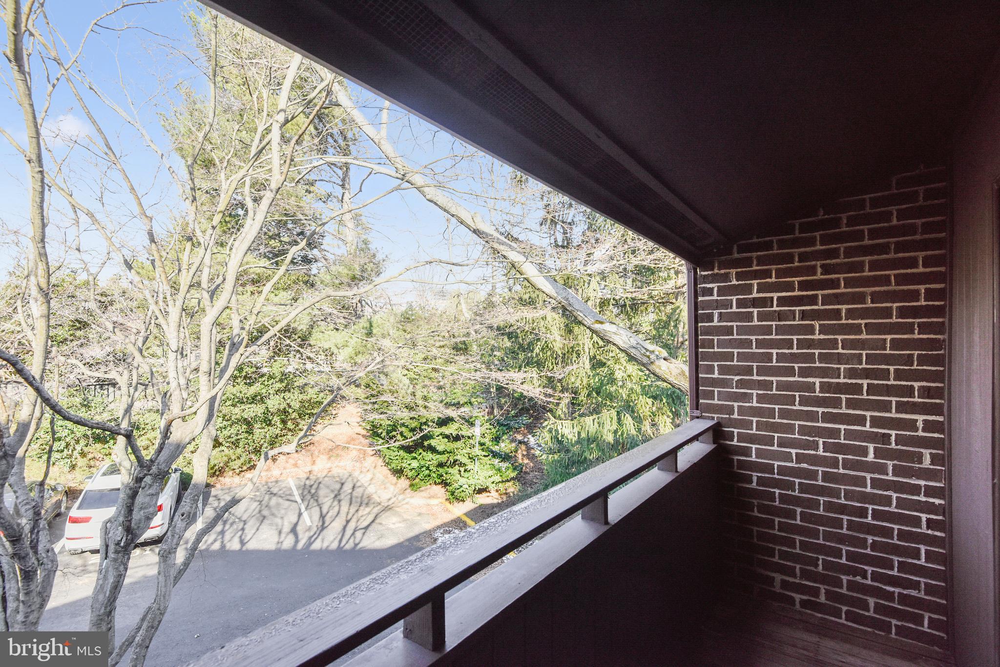 2001 Wethersfield Court Reston, VA 20191 - Photo 22 of 37 Gallery Image 22