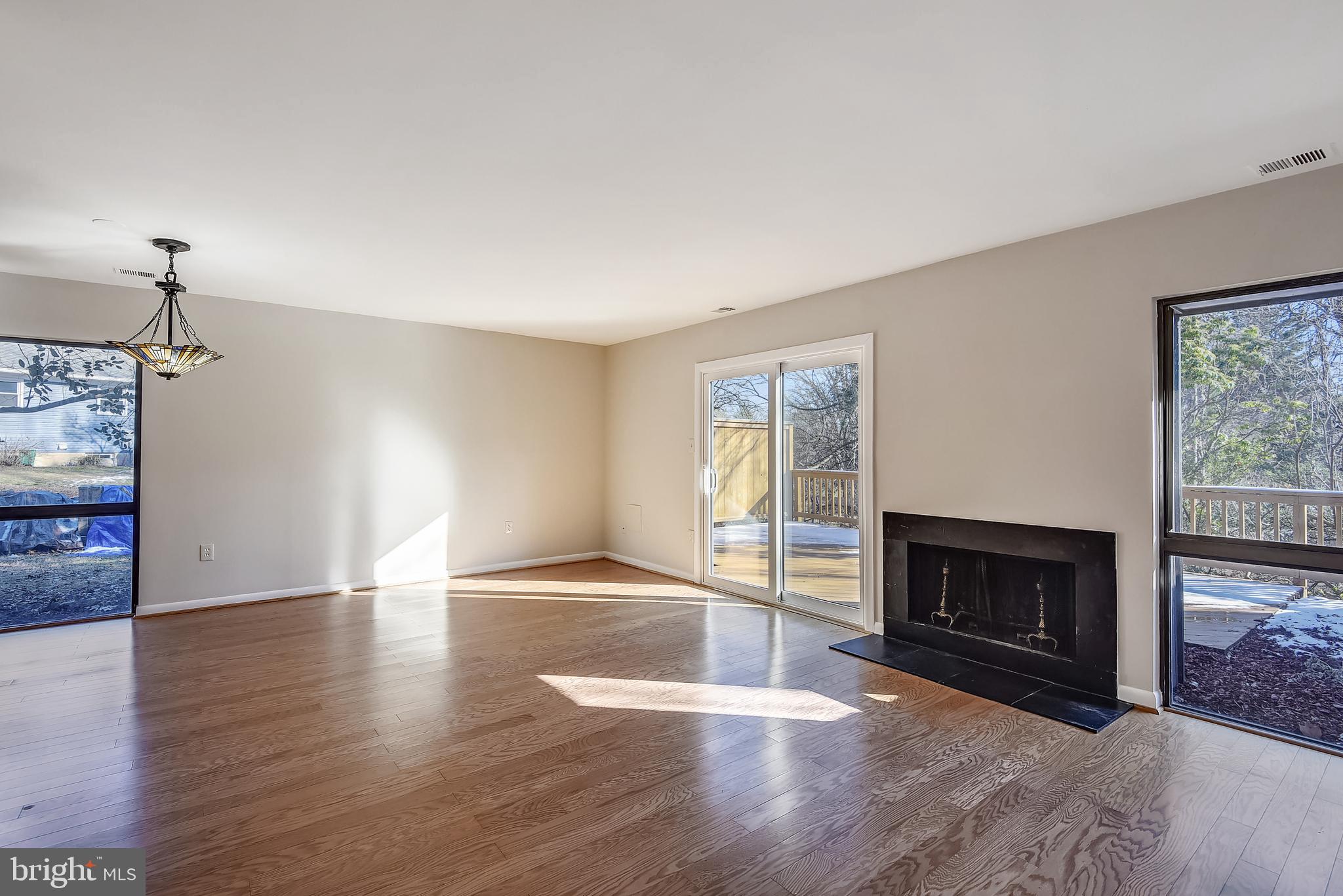 2001 Wethersfield Court Reston, VA 20191 - Photo 10 of 37 Gallery Image 10