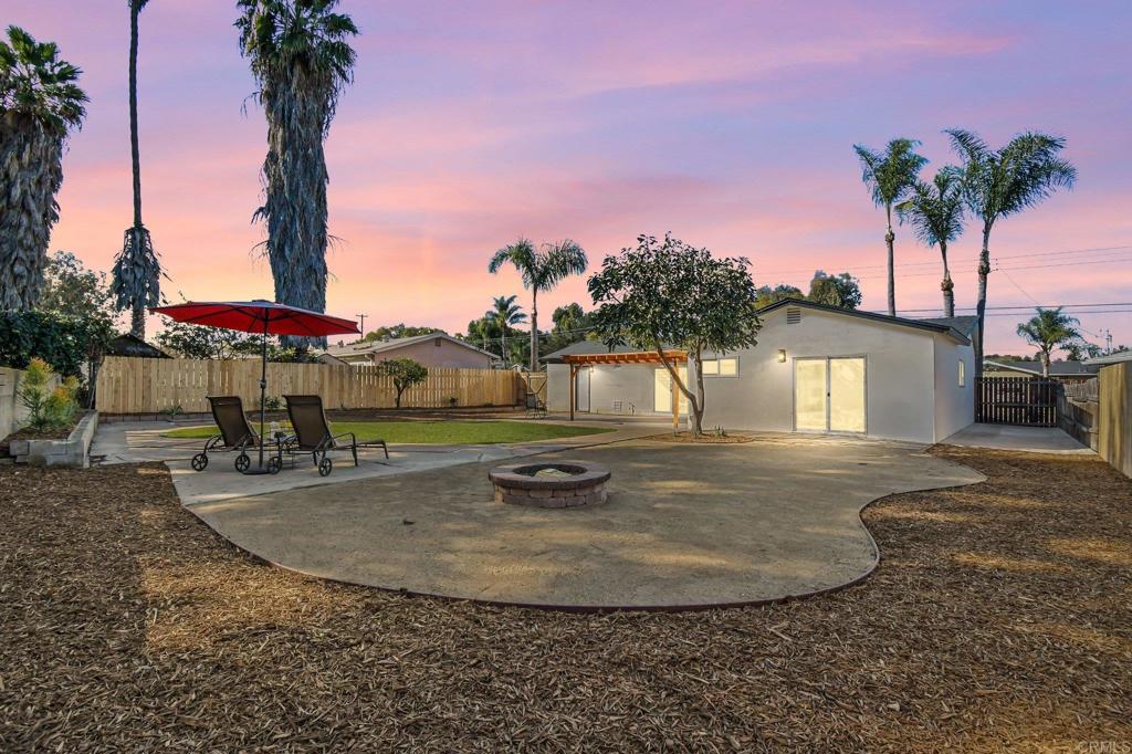 463 Parkbrook Street Spring Valley, CA 91977 - Photo 37 of 37 a view of a backyard of a house