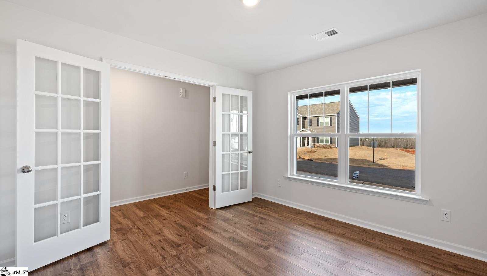 1553 Martingale Way Roebuck, SC 29376 - Photo 5 of 9