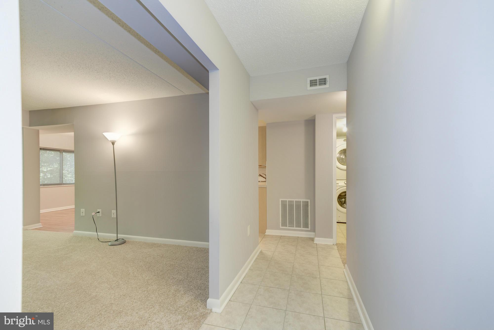 11727 Ledura Court, Unit T2 Reston, VA 20191 - Photo 3 of 18