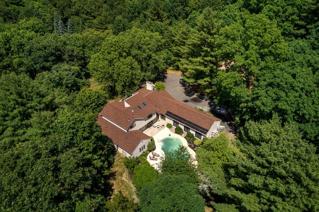 541 Wrentham Road Bellingham, MA 02019 - Photo 42 of 42 Gallery Image 42
