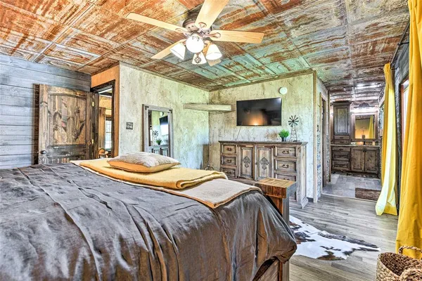 $2,499,900 | 3112 Sunset School Road, Sunset, TX 76270