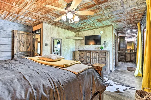 $2,499,900 | 3112 Sunset School Road, Sunset, TX 76270