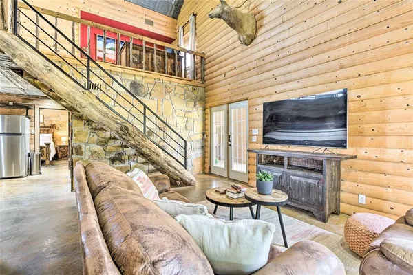 $2,499,900 | 3112 Sunset School Road, Sunset, TX 76270